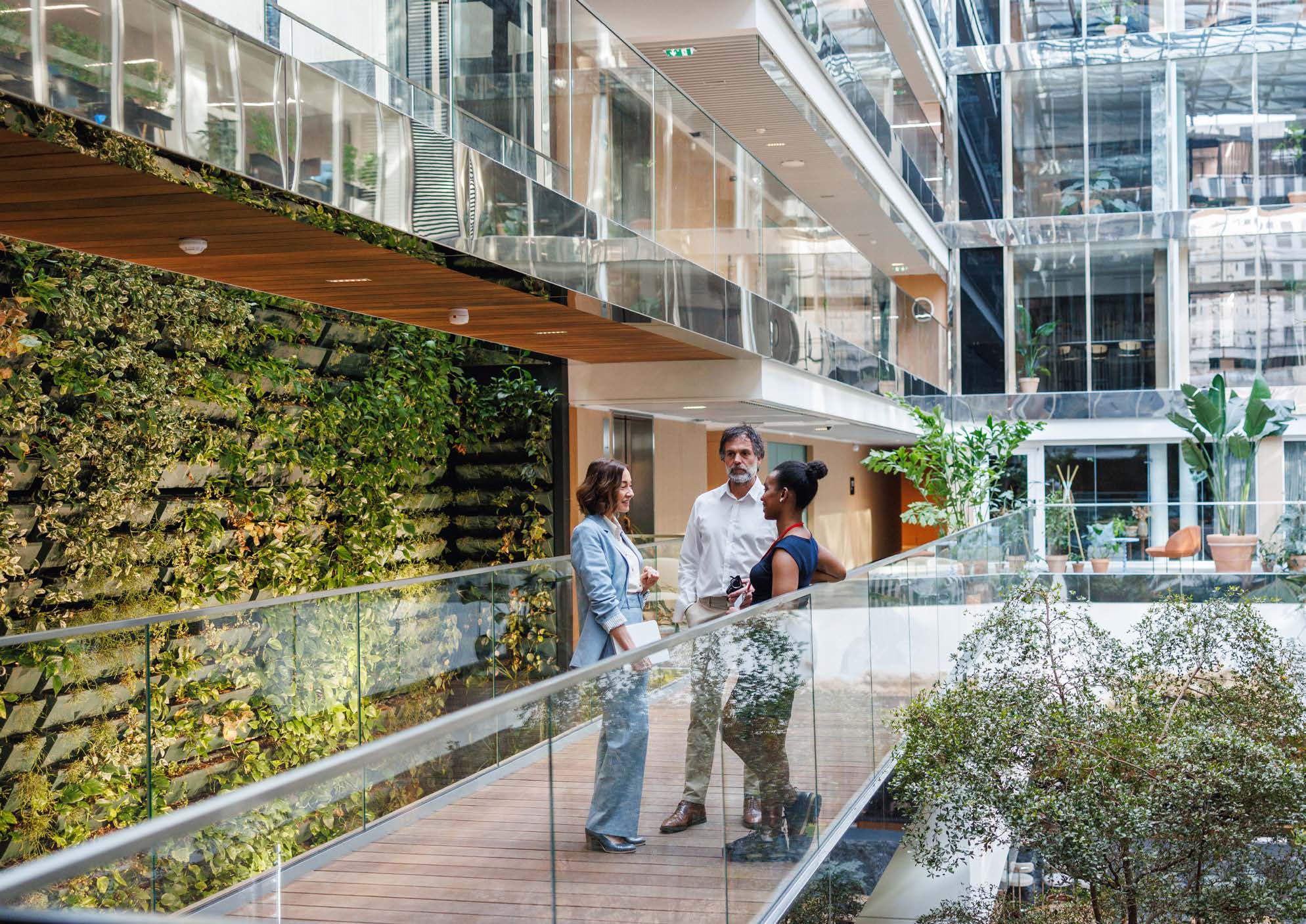 Atrium végétalisé, actif tertiaire Transitions Europe